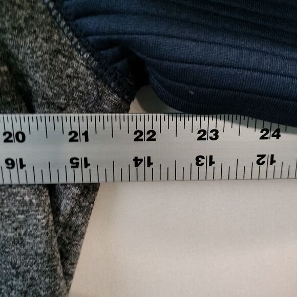 Chicago Bears Hoodie Mens Medium Gray NFL Team Apparel TX3 Spellout Sweatshirt - Picture 7 of 13